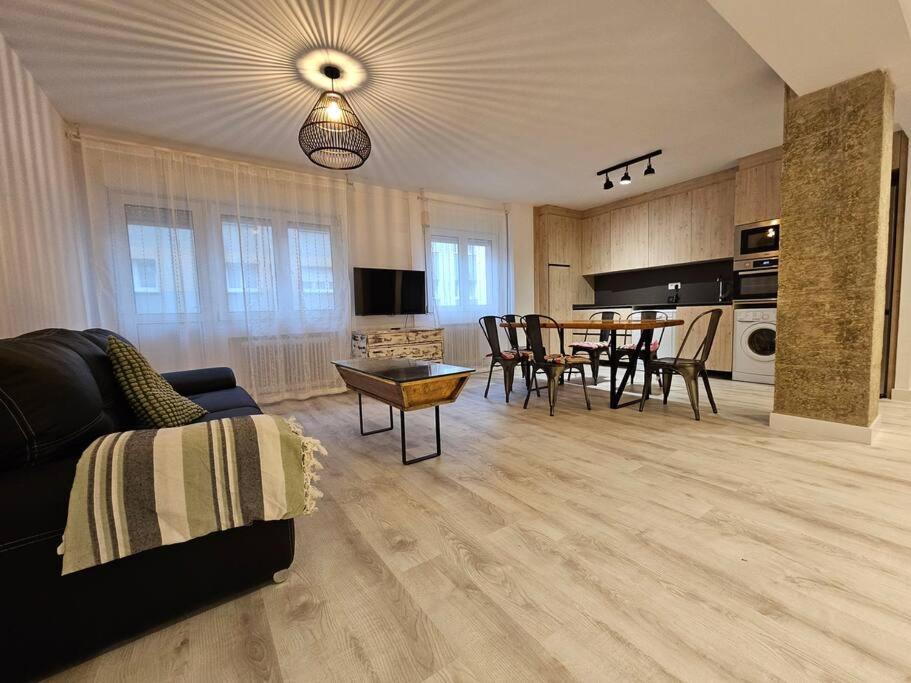 1A108 Amplio Y Moderno Apartamento กิฮอน ภายนอก รูปภาพ